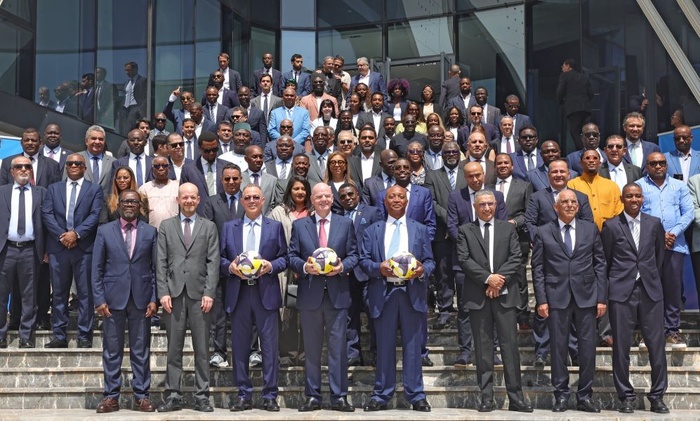 Médias / BFM-RMC Sport : « La Fifa veut faire du Maroc le hub africain du football mondial » Médias / BFM-RMC Sport : « La Fifa veut faire du Maroc le hub africain du football mondial »