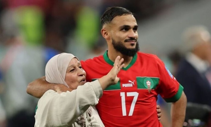Faknews : Sofiane Boufal dément les rumeurs sur le décès de sa mère Faknews : Sofiane Boufal dément les rumeurs sur le décès de sa mère