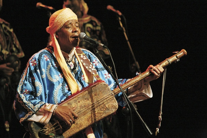 ​MAGAZINE : Mustapha Bakbou, le blues du guembri