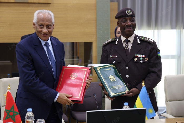 Gestion pénitentiaire : Le Maroc et le Rwanda signent un mémorandum d'entente sur l'échange d'expertises Gestion pénitentiaire : Le Maroc et le Rwanda signent un mémorandum d'entente sur l'échange d'expertises