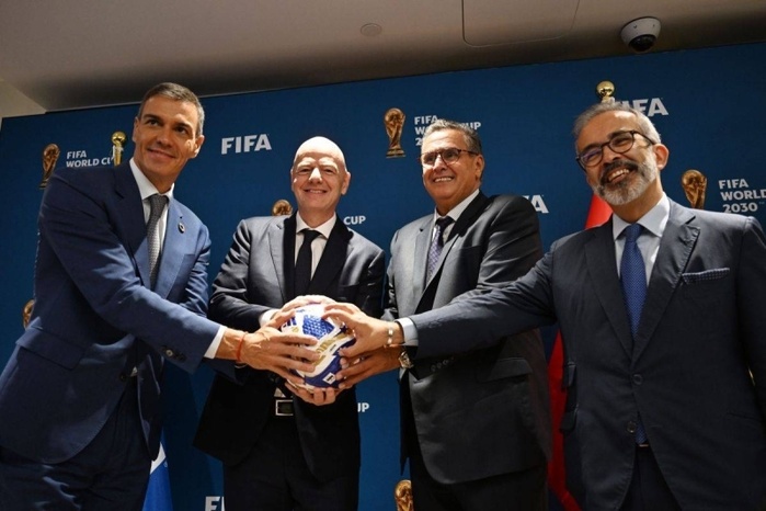 Aziz Akhannouch participe à New York à une réunion de la FIFA sur les préparatifs au Mondial 2030 Aziz Akhannouch participe à New York à une réunion de la FIFA sur les préparatifs au Mondial 2030