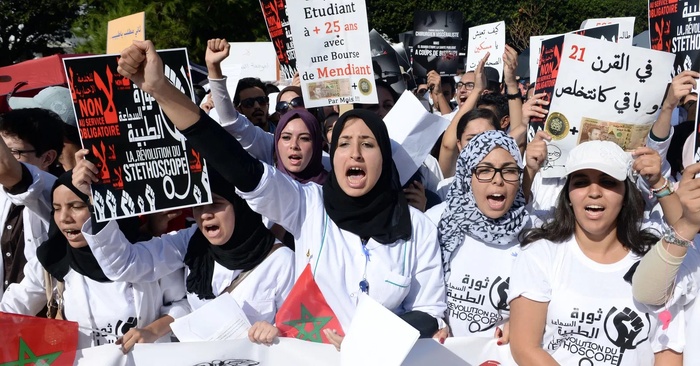 Les Médecins internes et résidents obtiennent une hausse salariale de 1.500 dirhams 
