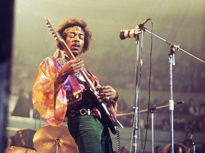 Le plus black des guitaristes est biberonné aux formes les plus anciennes de la musique noire.