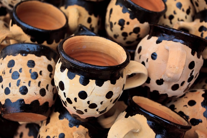 Innocuité sanitaire de nos poteries : Après le vernis, l’argile doit-elle être mise à l’index ? Innocuité sanitaire de nos poteries : Après le vernis, l’argile doit-elle être mise à l’index ?