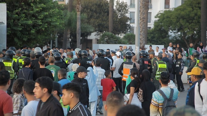 Casablanca : Quelques entreprises évacuent leurs bureaux en prévision des manifestions Casablanca : Quelques entreprises évacuent leurs bureaux en prévision des manifestions