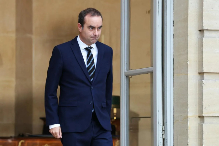 France : Sébastien Lecornu jette l’éponge France : Sébastien Lecornu jette l’éponge
