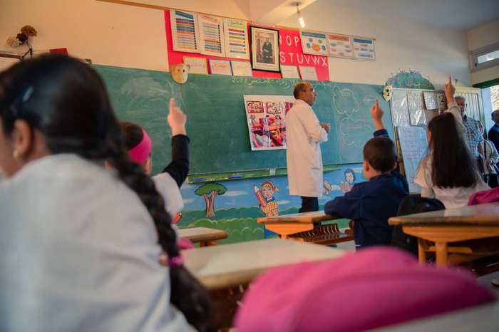 Enquête : Surcharge de travail chez les enseignants du primaire Enquête : Surcharge de travail chez les enseignants du primaire