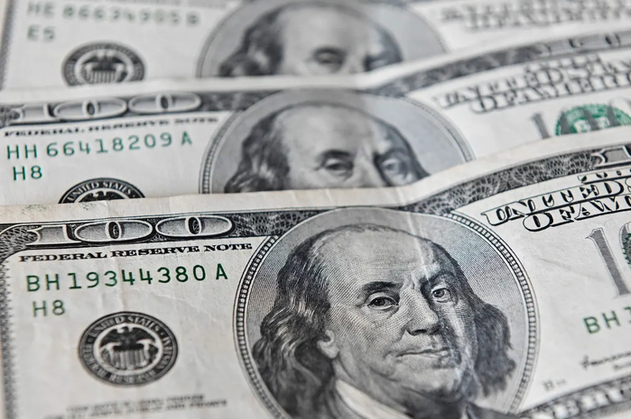 Marché boursier : Les exportateurs sous pression après la dépréciation du dollar