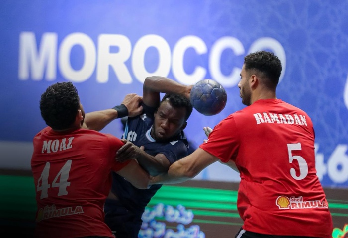 HB / CAHCC 25 : Les quarts de finale (H), cet après-midi, avec la présence de M. Derb Sultan HB / CAHCC 25 : Les quarts de finale (H), cet après-midi, avec la présence de M. Derb Sultan