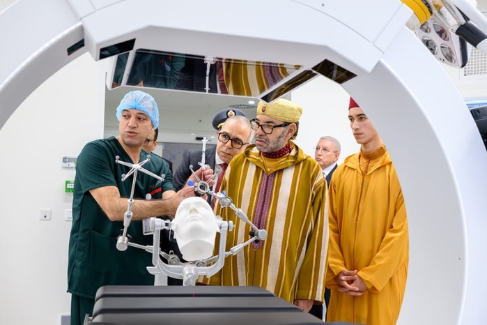 Sa Majesté le Roi inaugure le Complexe Hospitalo-Universitaire International Mohammed VI de Rabat