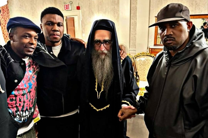 Kanye West cherche la rédemption auprès du rabbin marocain Yoshiyahu Pinto Kanye West cherche la rédemption auprès du rabbin marocain Yoshiyahu Pinto