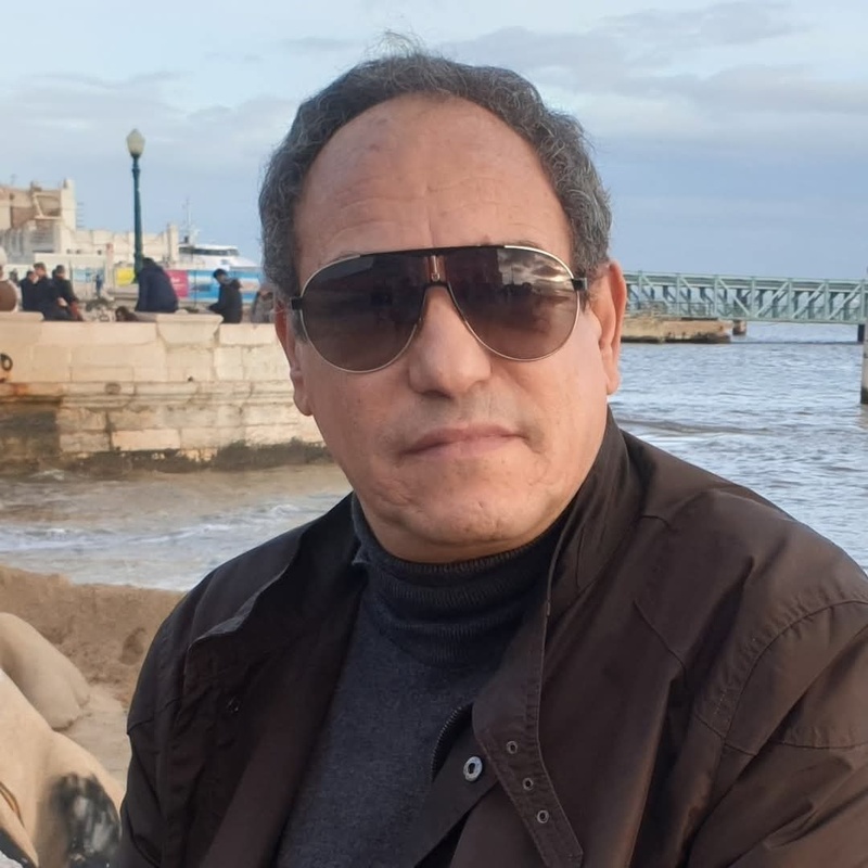 Alger réagit enfin à la main tendue du souverain marocain — par média interposé Alger réagit enfin à la main tendue du souverain marocain — par média interposé