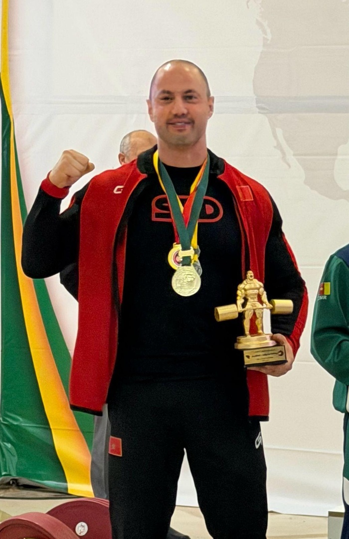 Force athlétique 2025 : Nizar Belil, champion d’Afrique à Tunis