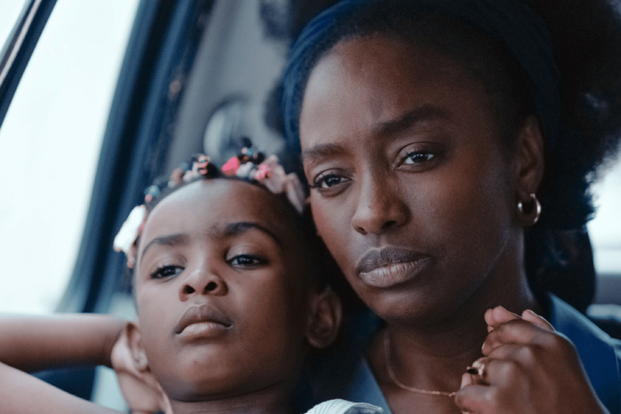 « Promis le ciel » : Erige Sehiri éclaire les migrations féminines et les silences du réel