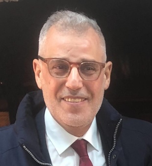 Dr. Mahjoub ABDEDDAÏM, Médecin spécialiste en Rhumatologie Éthique, IA & Santé, Oujda. Dr. Mahjoub ABDEDDAÏM, Médecin spécialiste en Rhumatologie Éthique, IA & Santé, Oujda.