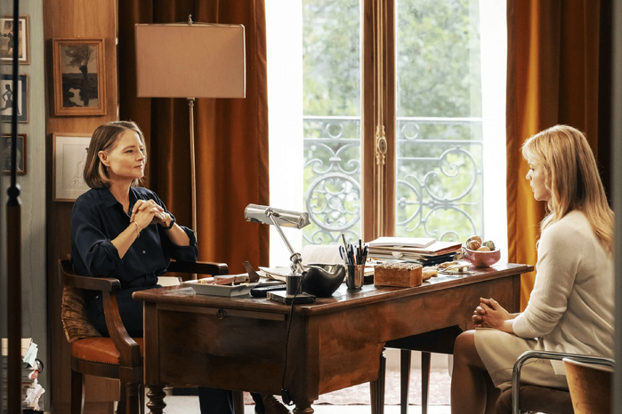 Virginie Efira et Jodie Foster dans le film "vie privée" Virginie Efira et Jodie Foster dans le film "vie privée"