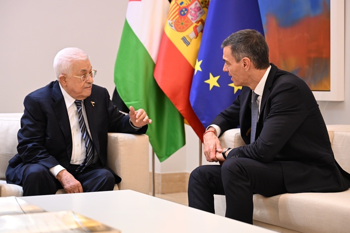 Madrid : Pedro Sánchez réaffirme à Mahmoud Abbas son soutien à la cause palestinienne Madrid : Pedro Sánchez réaffirme à Mahmoud Abbas son soutien à la cause palestinienne