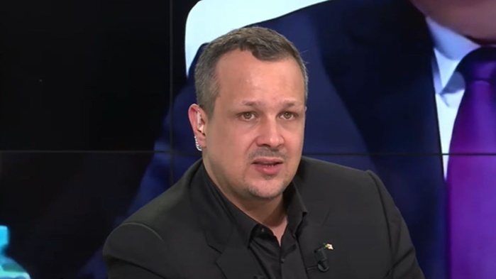 Le propagandiste algérien, Mehdi Ghezzar, brièvement arrêté par la police française Le propagandiste algérien, Mehdi Ghezzar, brièvement arrêté par la police française