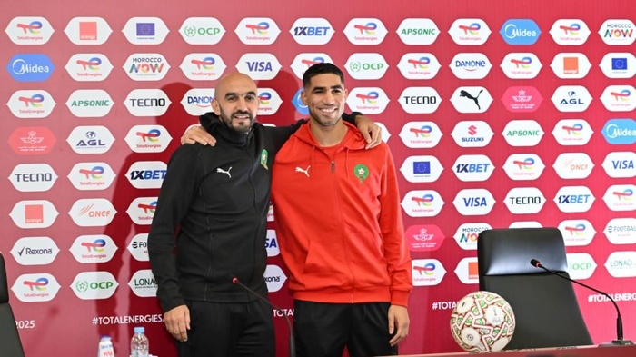 L'avant Maroc-Comores: l'essentiel de la conférence de presse de Regragui et de Hakimi 