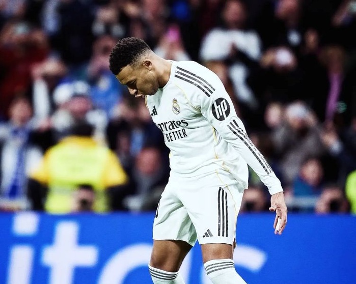 Liga : le Real Madrid s’impose et met la pression sur le Barça Liga : le Real Madrid s’impose et met la pression sur le Barça