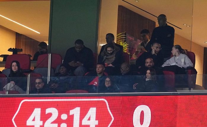 Quand les tribunes brillent autant que la pelouse : La CAN des stars consacre le Maroc vitrine mondiale Quand les tribunes brillent autant que la pelouse : La CAN des stars consacre le Maroc vitrine mondiale