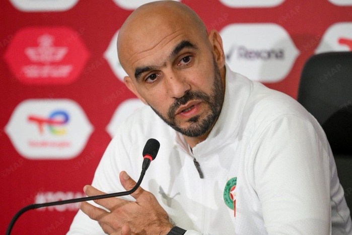 CAN 2025 / Maroc-Cameroun : Regragui annonce un « choc continental » sous haute pression