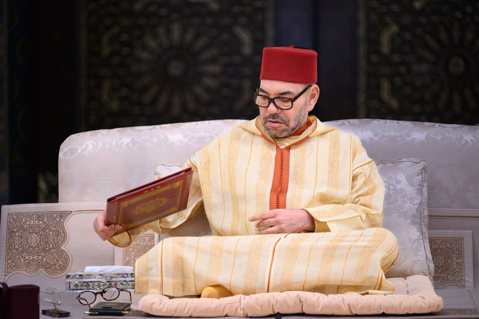 Sa Majesté le Roi souffre d’une lombosciatalgie mécanique, sans aucun signe de gravité