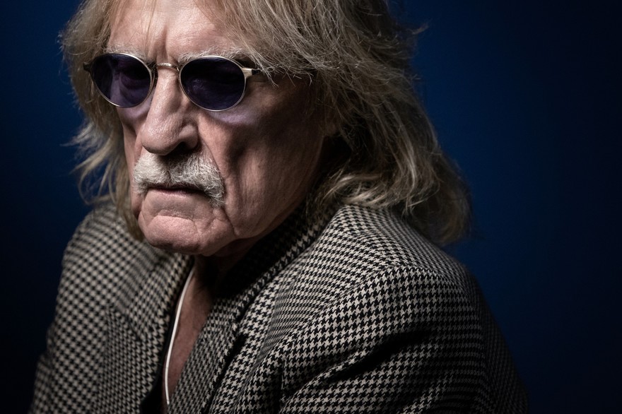 Décès du légendaire chanteur français Christophe Décès du légendaire chanteur français Christophe