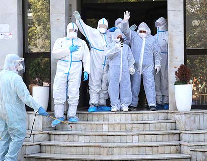 Benchmark : l’espoir du HCP pour un déconfinement « sous-contrôle » Benchmark : l’espoir du HCP pour un déconfinement « sous-contrôle »