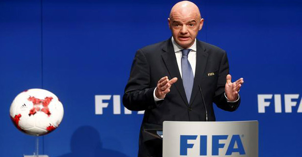 Affaire de corruption : Infantino, président de la FIFA, sur la corde raide