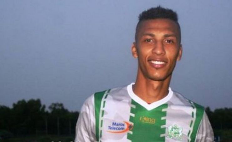 Marouane El Hadhoudi rejoint officiellement le Raja Marouane El Hadhoudi rejoint officiellement le Raja