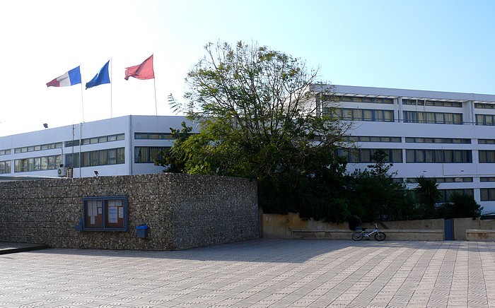 Lycée Descartes : les parents d’élèves insatisfaits de l'enseignement à distance Lycée Descartes : les parents d’élèves insatisfaits de l'enseignement à distance