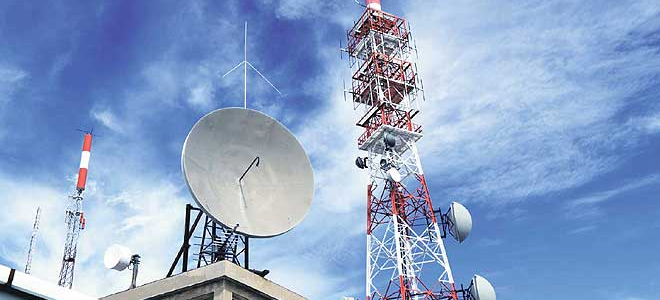 Le gouvernement renouvèle les licences de trois sociétés de télécommunication