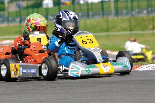 Débordements au Mondial de karting: le pilote s'excuse et renonce à la compétition Débordements au Mondial de karting: le pilote s'excuse et renonce à la compétition