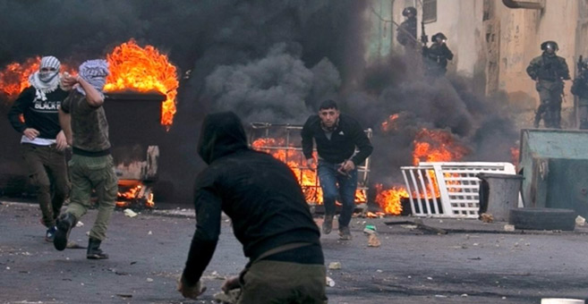 Palestine : Un Palestinien tué et un autre en danger de mort Palestine : Un Palestinien tué et un autre en danger de mort