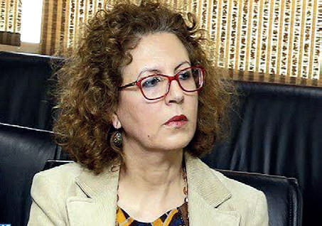 Poésie : Bouchra Fadel publie «Éclat d’amour et des amours confinées» Poésie : Bouchra Fadel publie «Éclat d’amour et des amours confinées»