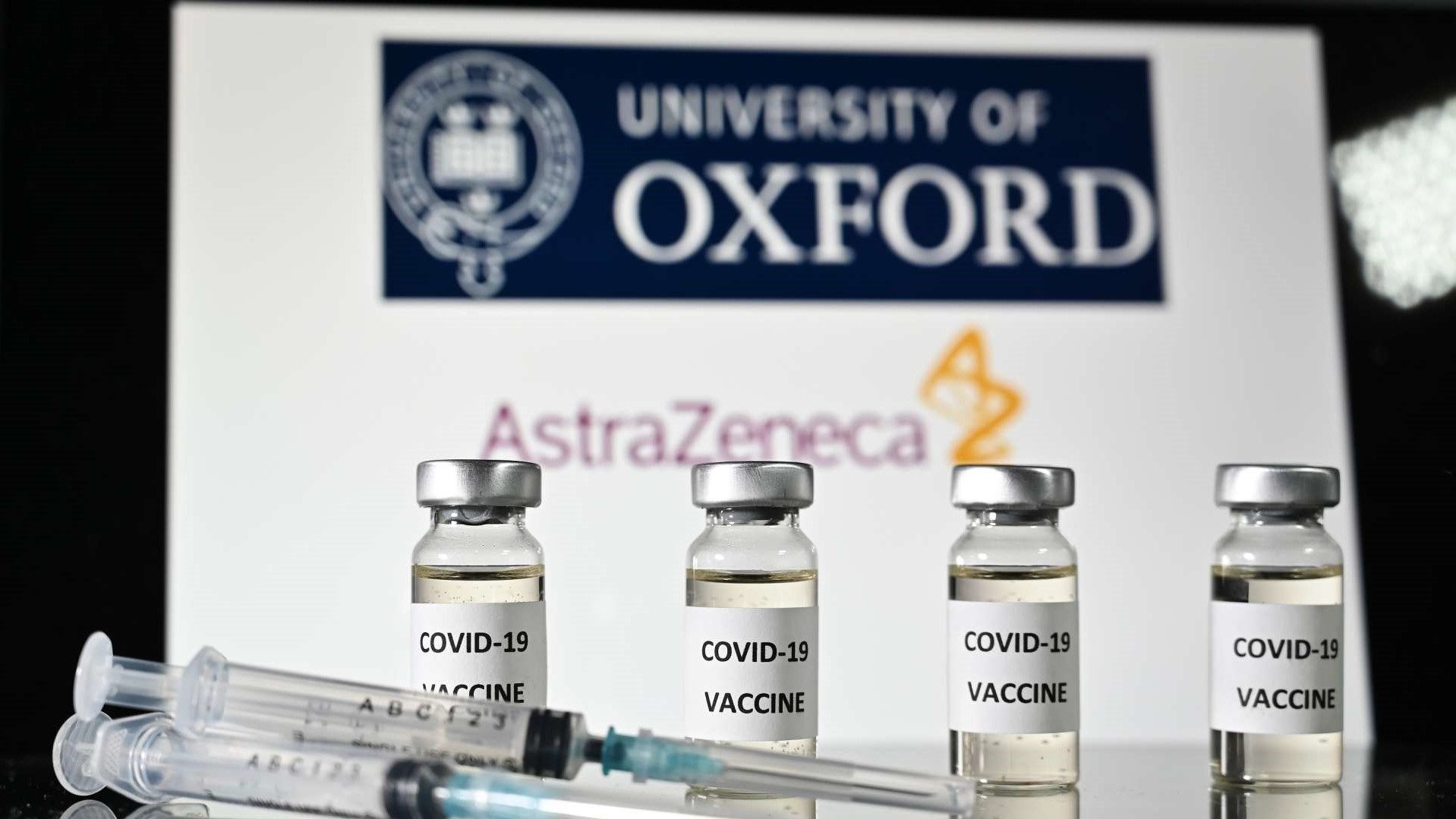 Erreur lors de l’étude préliminaire du vaccin AstraZeneca : Quid de l’efficacité ? 