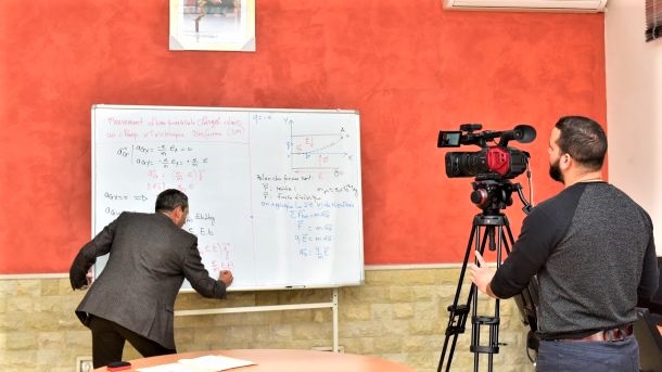 Vacances scolaires: Arrêt de la diffusion des cours sur les chaines TV Vacances scolaires: Arrêt de la diffusion des cours sur les chaines TV