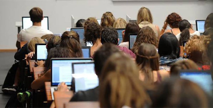 Couvre-feu et suspension de vols : Les Marocains étudiant à l’étranger ont peur de se retrouver coincés Couvre-feu et suspension de vols : Les Marocains étudiant à l’étranger ont peur de se retrouver coincés