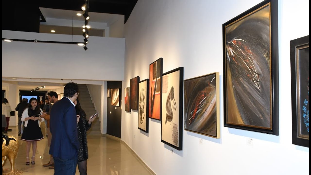Casablanca, des plasticiens marocains et africains participent à une exposition d'art collective Casablanca, des plasticiens marocains et africains participent à une exposition d'art collective
