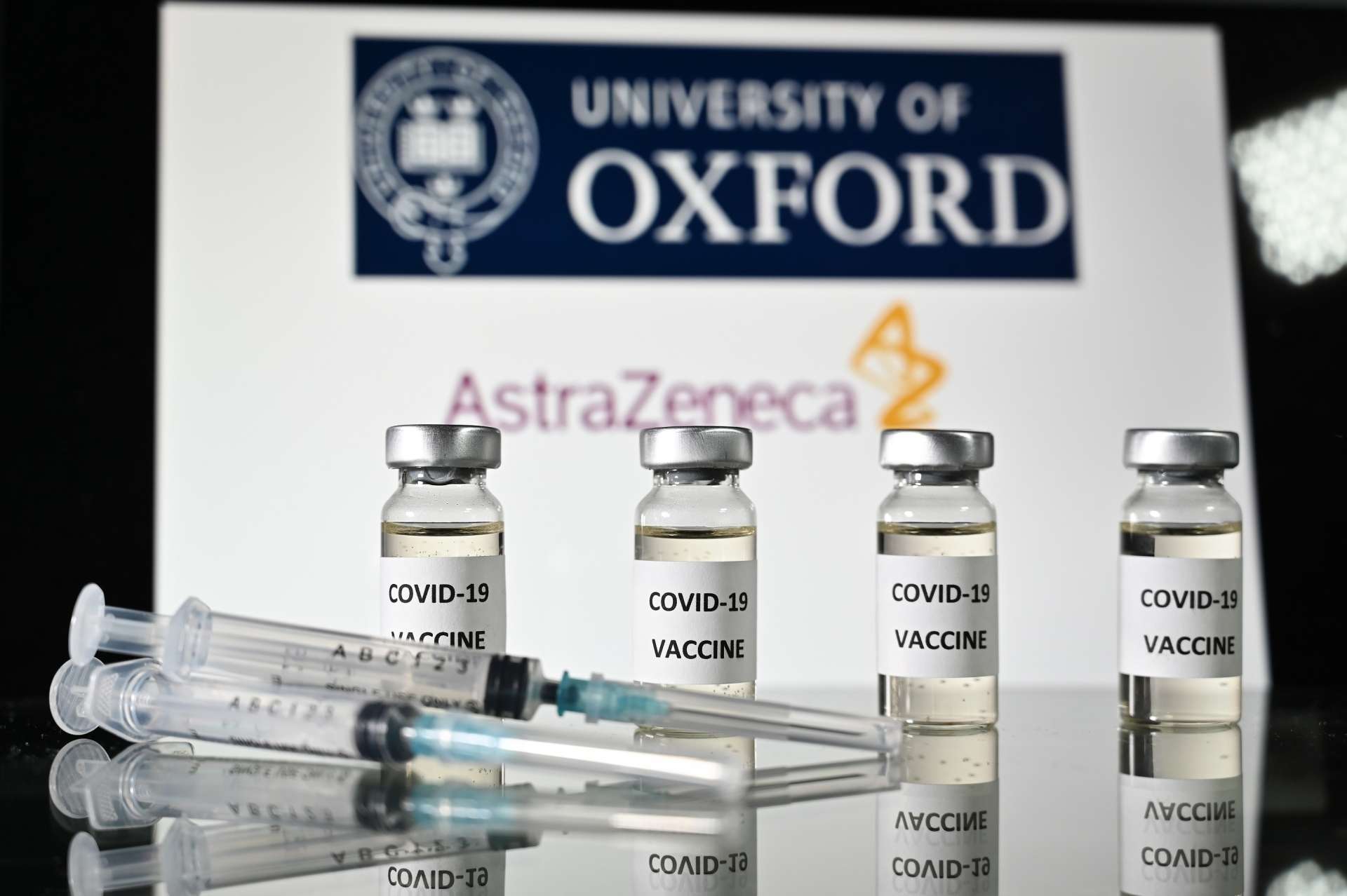 Le Danemark suspend le vaccin AstraZeneca