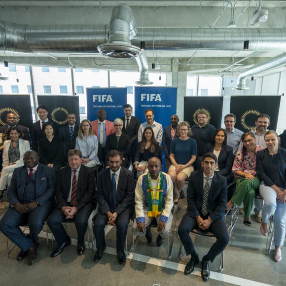 FIFA: Sortie de la première promotion des lauréats du Diplôme en droit du football