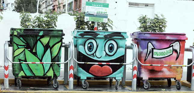 Casablanca : Le street art s’invite à des bennes à ordures