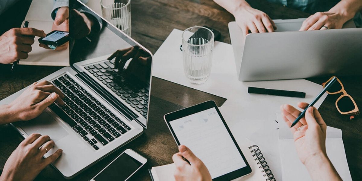 Registre du commerce : Le gouvernement approuve un décret pour améliorer le climat des affaires au Maroc Registre du commerce : Le gouvernement approuve un décret pour améliorer le climat des affaires au Maroc