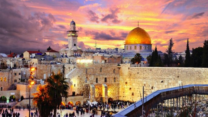 L'Agence Bayt Mal Al-Qods abrite une exposition sur la ville sainte L'Agence Bayt Mal Al-Qods abrite une exposition sur la ville sainte