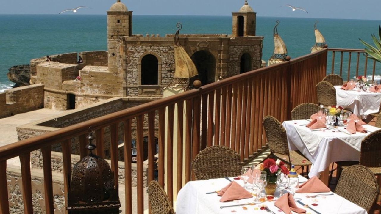 Mesures de restriction : Un coup dur pour le tourisme marocain Mesures de restriction : Un coup dur pour le tourisme marocain