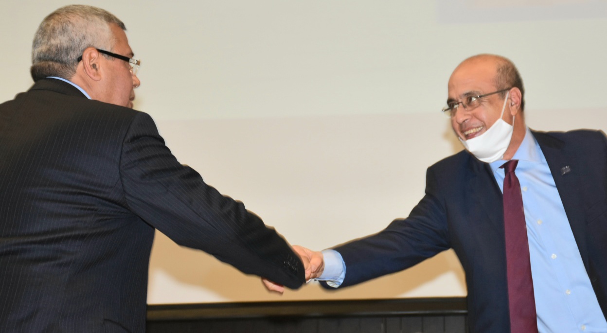 (Photo Housni) (Photo Housni)