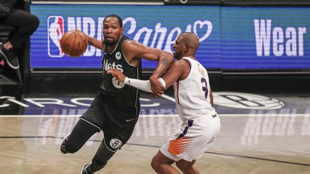 NBA: Durant, de retour, explosif avec les Nets contre Phoenix NBA: Durant, de retour, explosif avec les Nets contre Phoenix