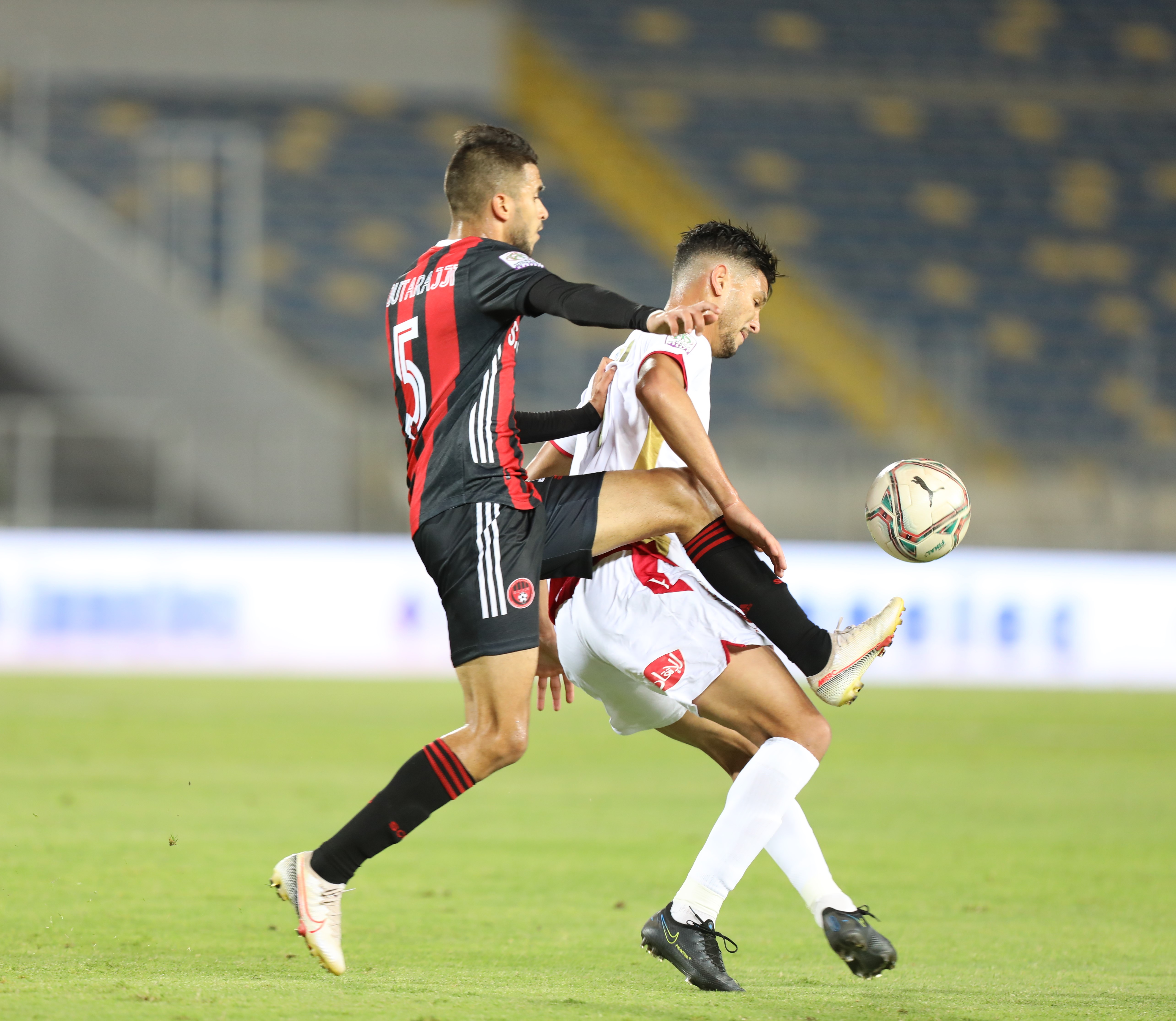 WAC-SCCM (1-1) : Le Wydad se saborde par ses défenseurs et ses attaquants ! WAC-SCCM (1-1) : Le Wydad se saborde par ses défenseurs et ses attaquants !