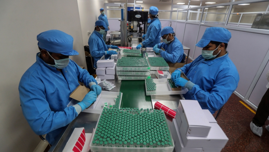 Lancement de la production du vaccin Spoutnik V en Inde